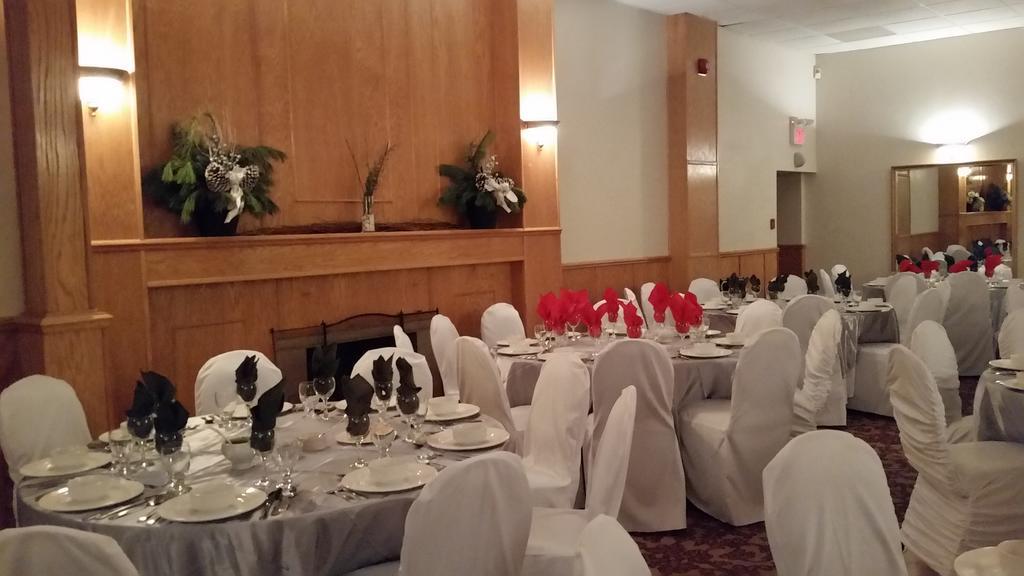 Canadas Best Value Inn ウェランド エクステリア 写真