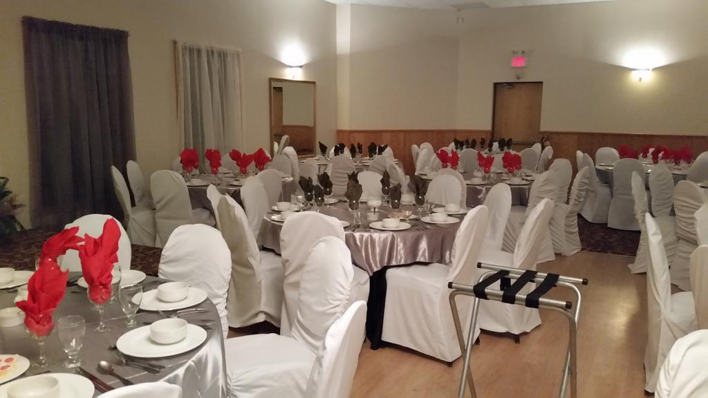 Canadas Best Value Inn ウェランド エクステリア 写真
