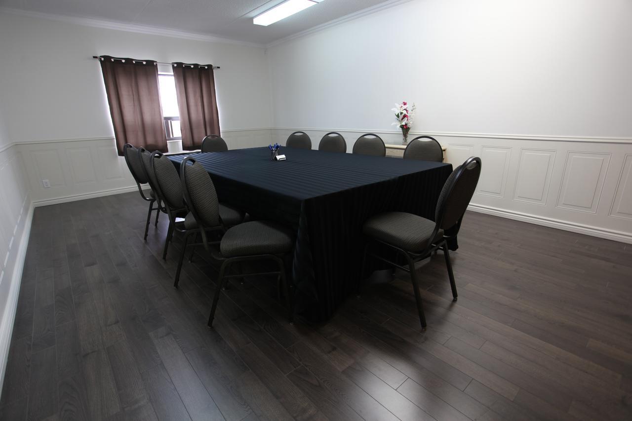 Canadas Best Value Inn ウェランド エクステリア 写真