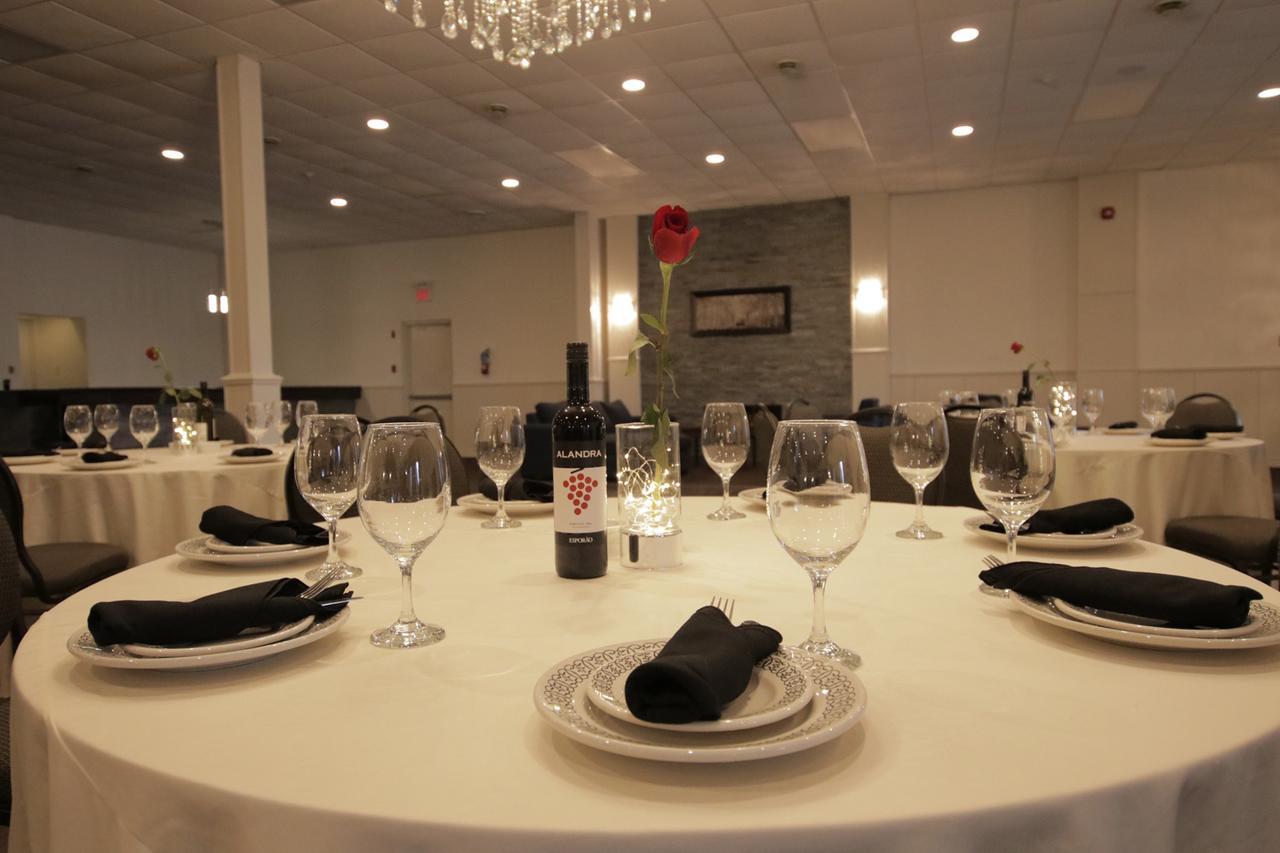 Canadas Best Value Inn ウェランド エクステリア 写真