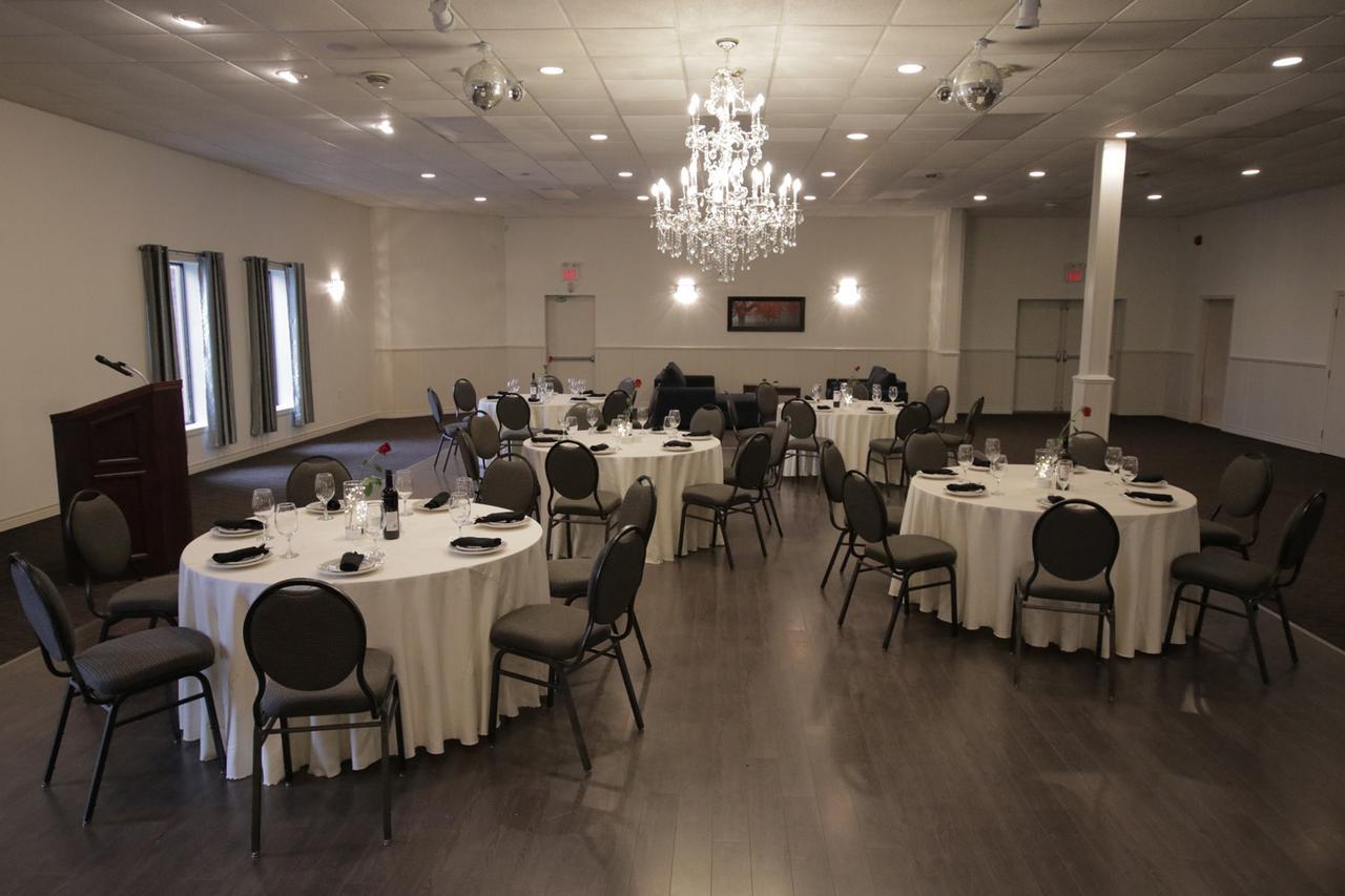 Canadas Best Value Inn ウェランド エクステリア 写真