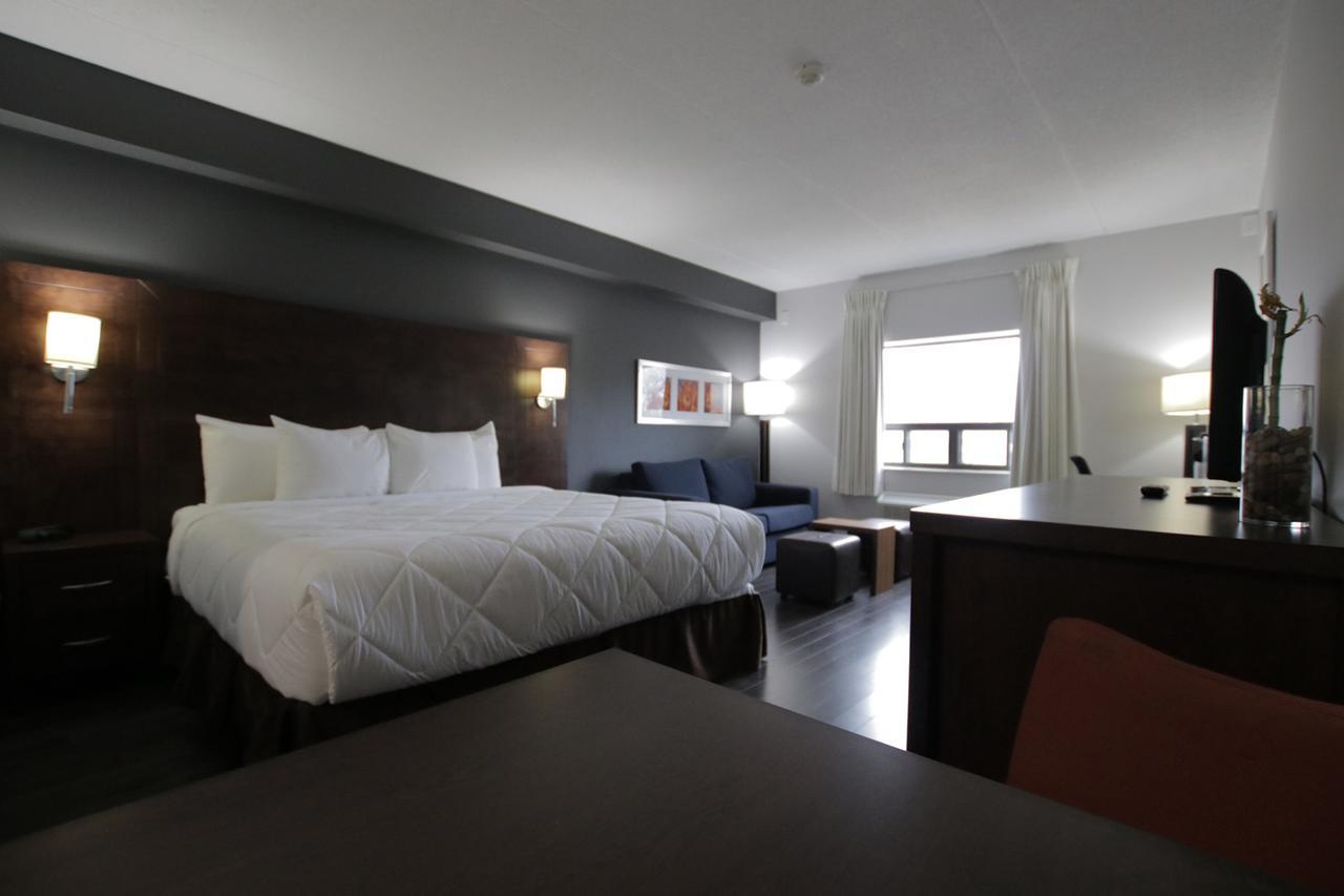 Canadas Best Value Inn ウェランド エクステリア 写真