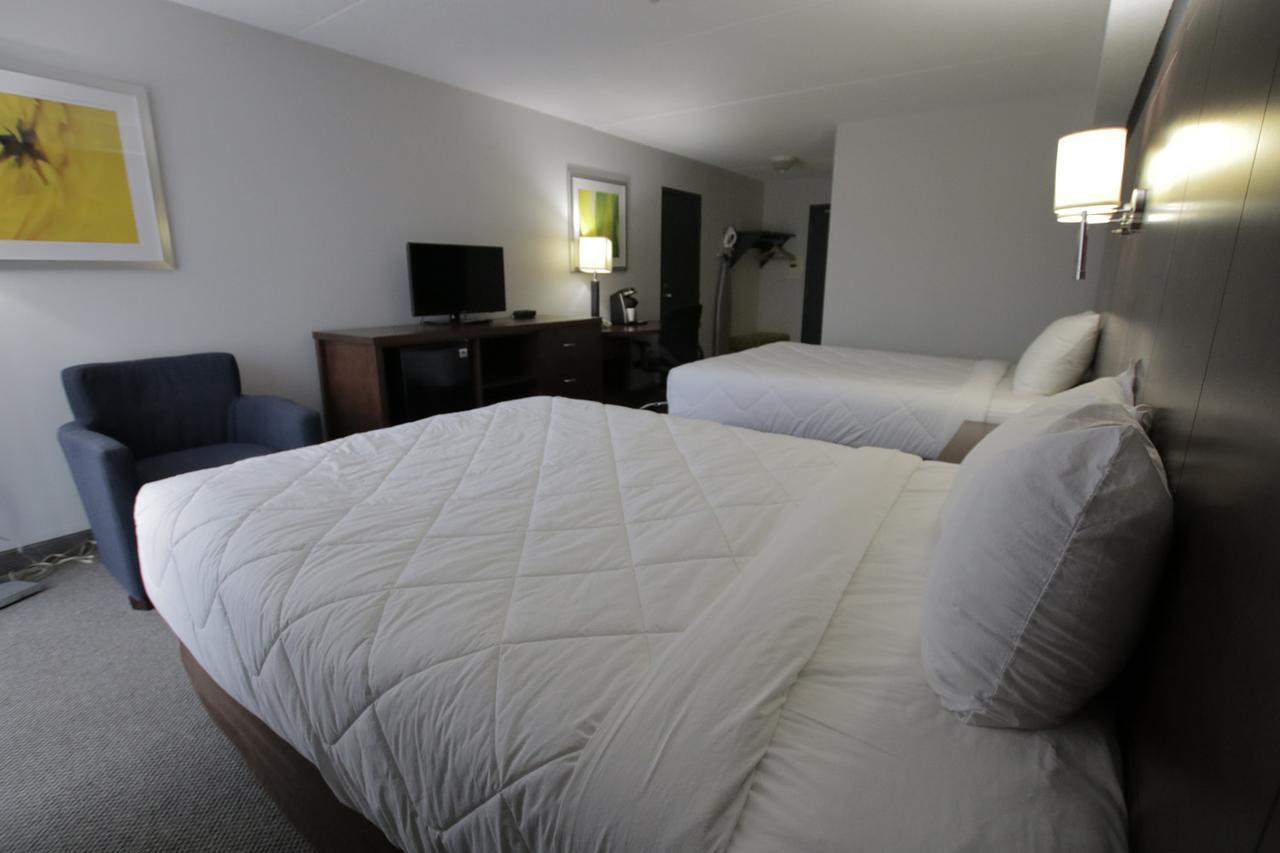 Canadas Best Value Inn ウェランド エクステリア 写真