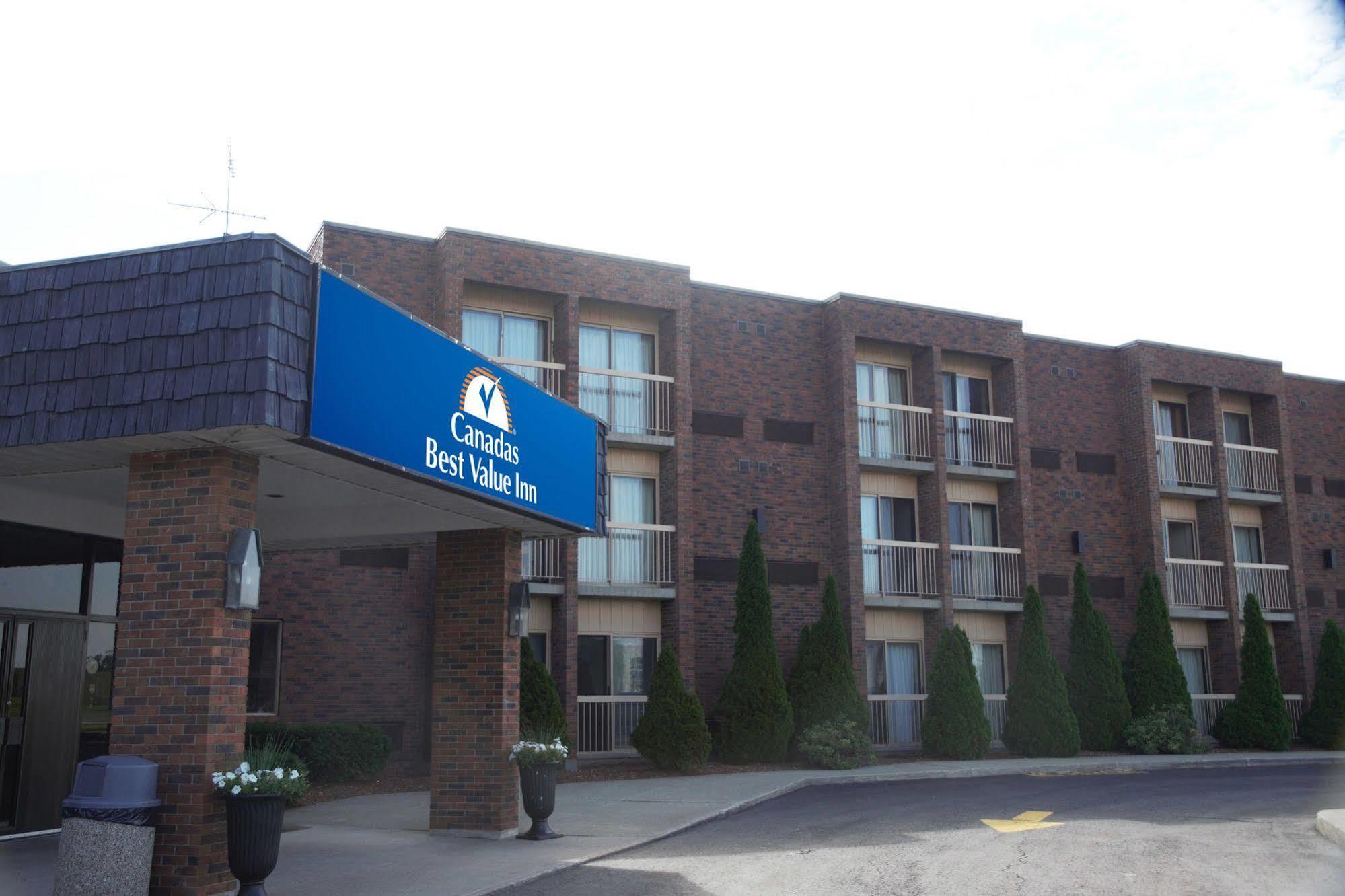 Canadas Best Value Inn ウェランド エクステリア 写真